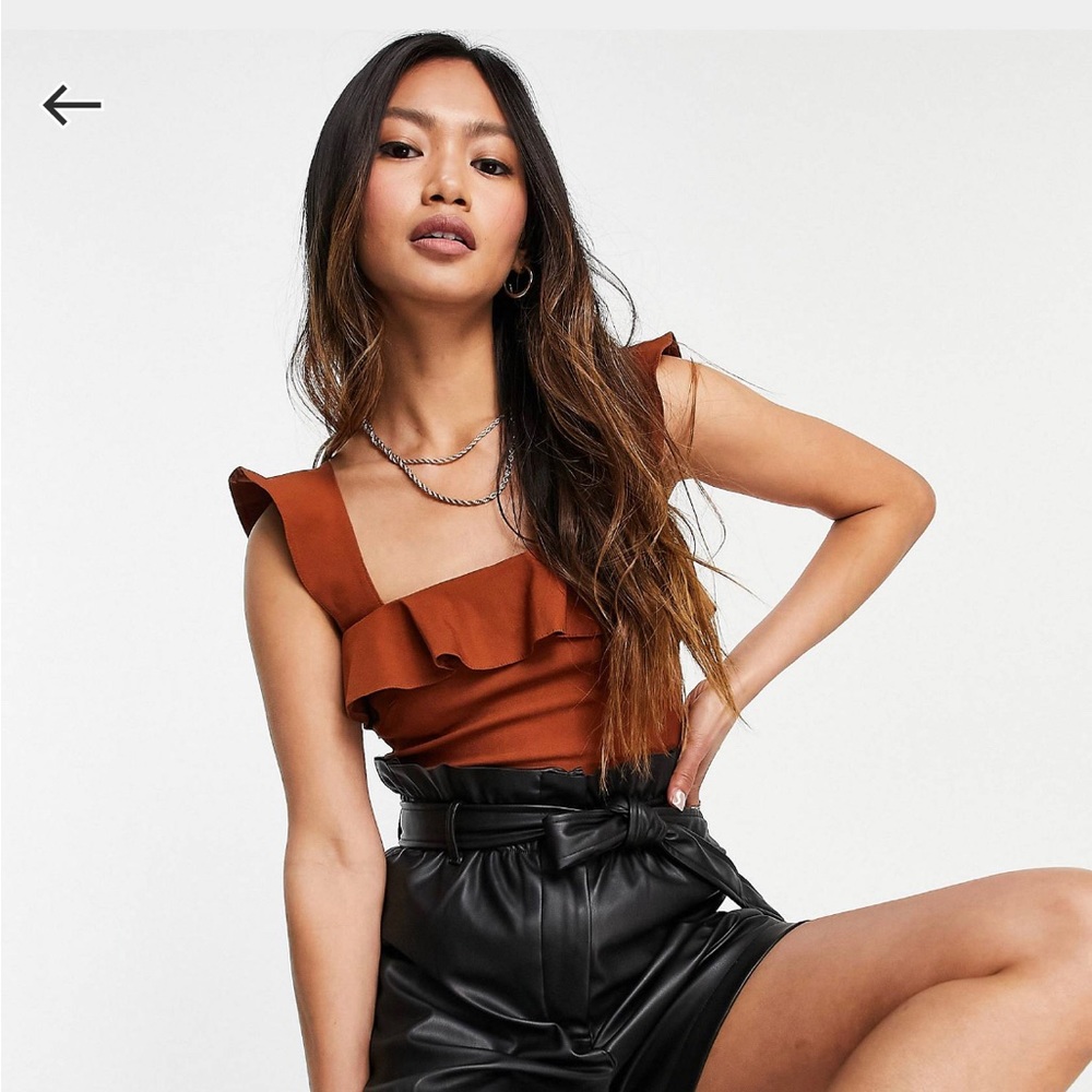 Vesper square neck top with frill